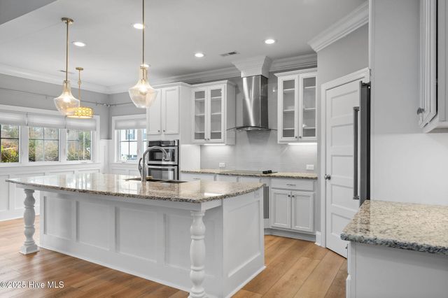 63 Evergreen Lane, Hampstead, NC 28443