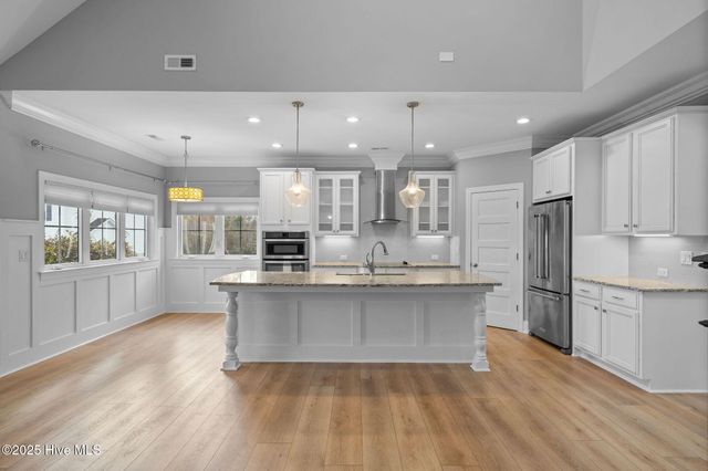 63 Evergreen Lane, Hampstead, NC 28443