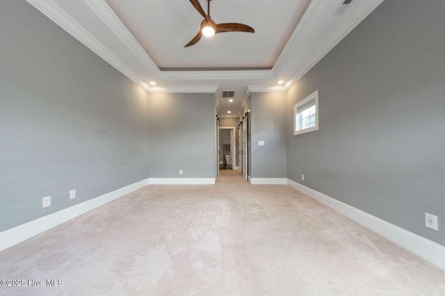 63 Evergreen Lane, Hampstead, NC 28443