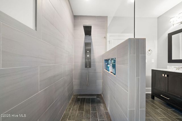 63 Evergreen Lane, Hampstead, NC 28443