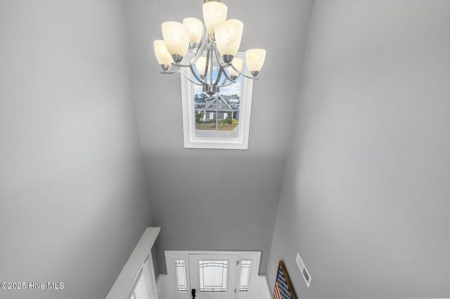 63 Evergreen Lane, Hampstead, NC 28443