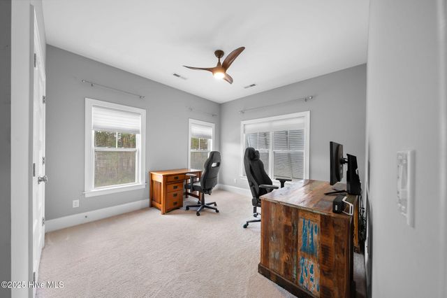 63 Evergreen Lane, Hampstead, NC 28443