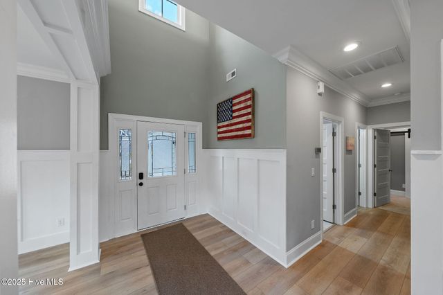 63 Evergreen Lane, Hampstead, NC 28443