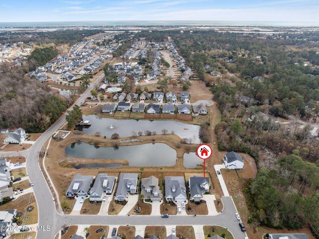 63 Evergreen Lane, Hampstead, NC 28443