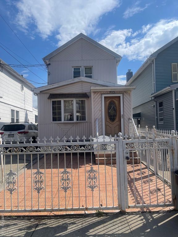 1815 E 51st, Brooklyn, NY 11234