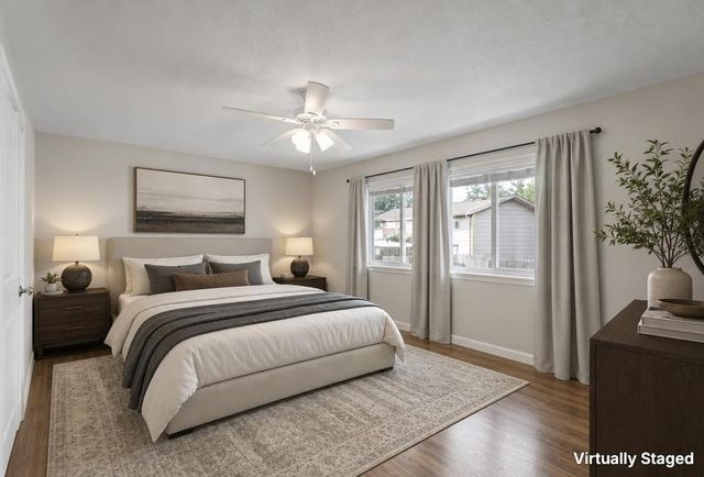 10650 Steppington Drive 211, Dallas, TX 75230