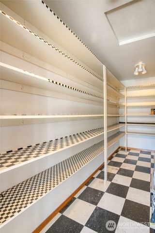 1487 Ocean Beach Road, Hoquiam, WA 98550