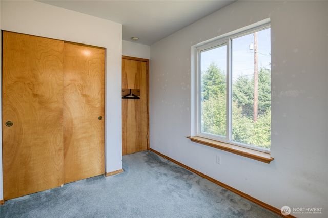 1487 Ocean Beach Road, Hoquiam, WA 98550