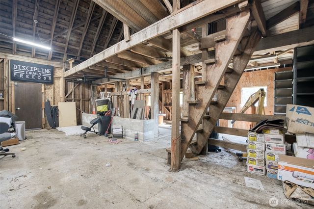 1487 Ocean Beach Road, Hoquiam, WA 98550