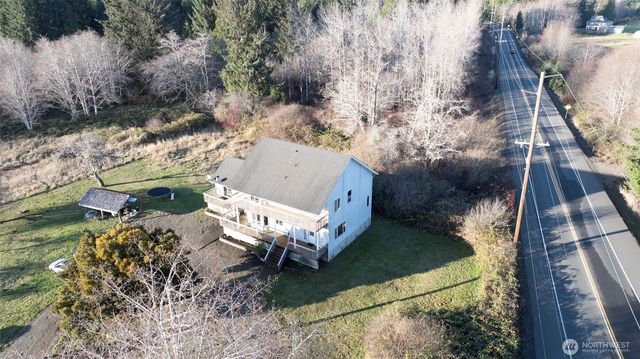 1487 Ocean Beach Road, Hoquiam, WA 98550