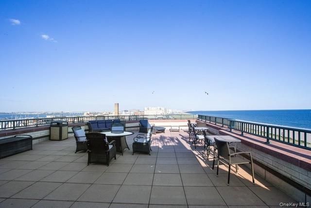 136 Beach 117th Street 4N, Rockaway Park, NY 11694