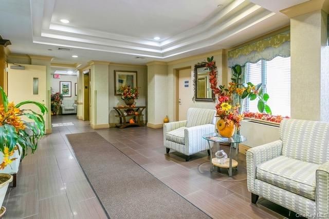 136 Beach 117th Street 4N, Rockaway Park, NY 11694