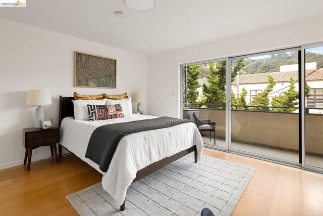 2614 Warring St 9, Berkeley, CA 94704