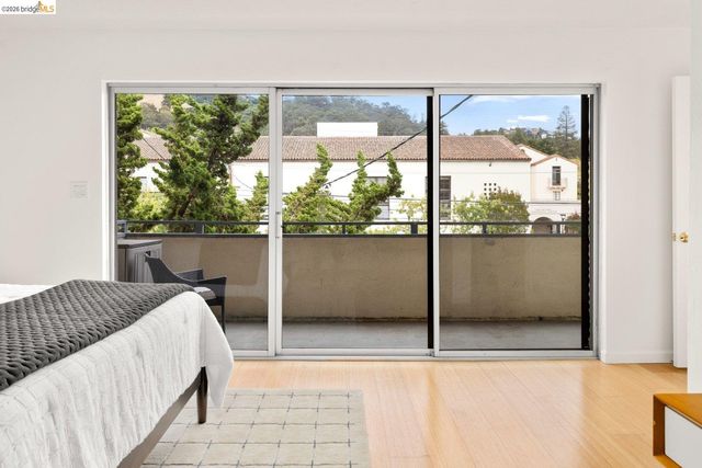 2614 Warring St 9, Berkeley, CA 94704