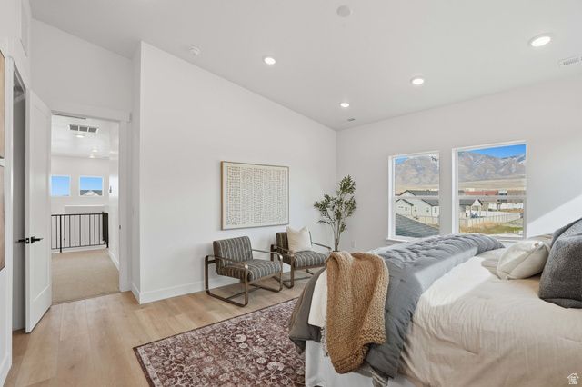 5224 N MAPLEWOOD LN, Stansbury Park, UT 84074