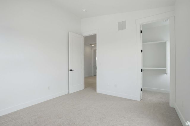 5224 N MAPLEWOOD LN, Stansbury Park, UT 84074