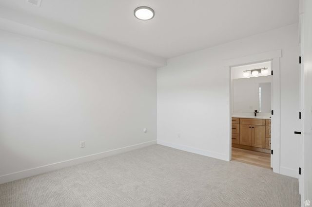 5224 N MAPLEWOOD LN, Stansbury Park, UT 84074