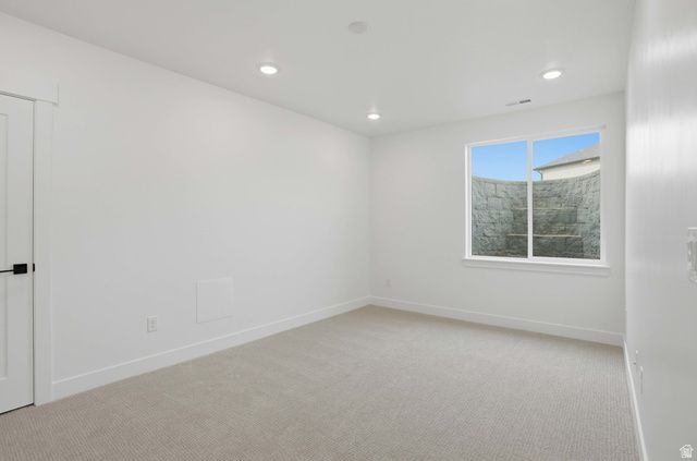 5224 N MAPLEWOOD LN, Stansbury Park, UT 84074