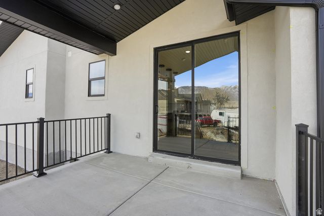 5224 N MAPLEWOOD LN, Stansbury Park, UT 84074