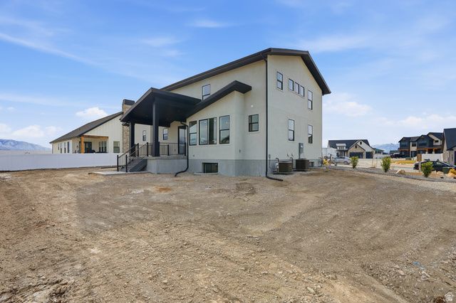 5224 N MAPLEWOOD LN, Stansbury Park, UT 84074