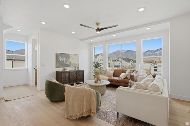 5224 N MAPLEWOOD LN, Stansbury Park, UT 84074