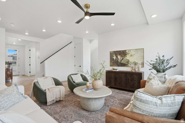 5224 N MAPLEWOOD LN, Stansbury Park, UT 84074