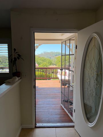 2345 Ponderosa Rd, Rescue, CA 95672