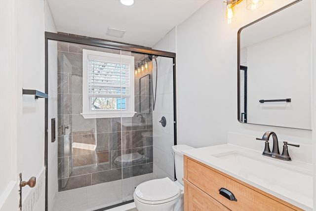 126 Washington Ave 2, Waltham, MA 02453