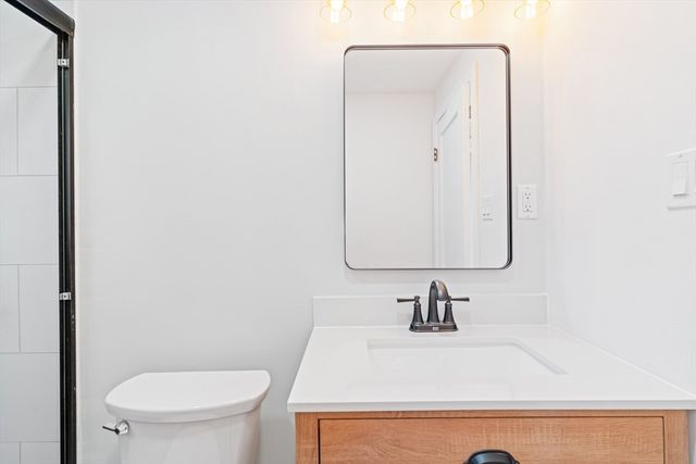 126 Washington Ave 2, Waltham, MA 02453