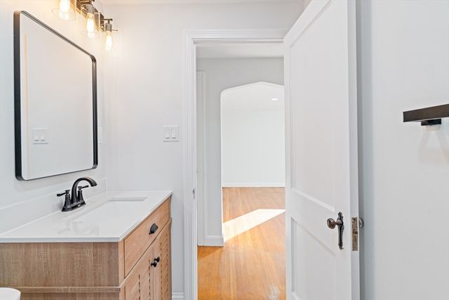 126 Washington Ave 2, Waltham, MA 02453