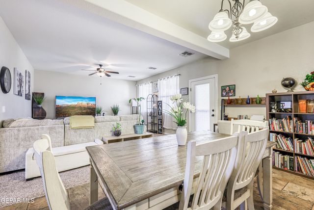 2072 ROBERT MINNIE A, El Paso, TX 79938
