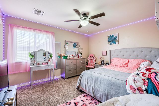 2072 ROBERT MINNIE A, El Paso, TX 79938