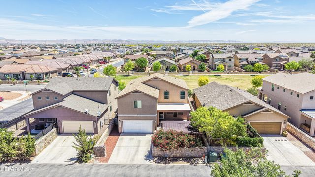 2072 ROBERT MINNIE A, El Paso, TX 79938
