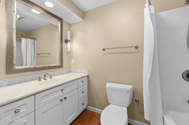 5200 N Calle La Cima, Tucson, AZ 85718