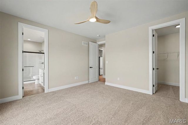 1050 Twin Silos Lane, Orchard Farm, MO 63301