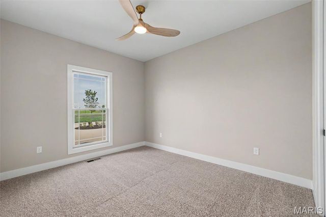 1050 Twin Silos Lane, Orchard Farm, MO 63301