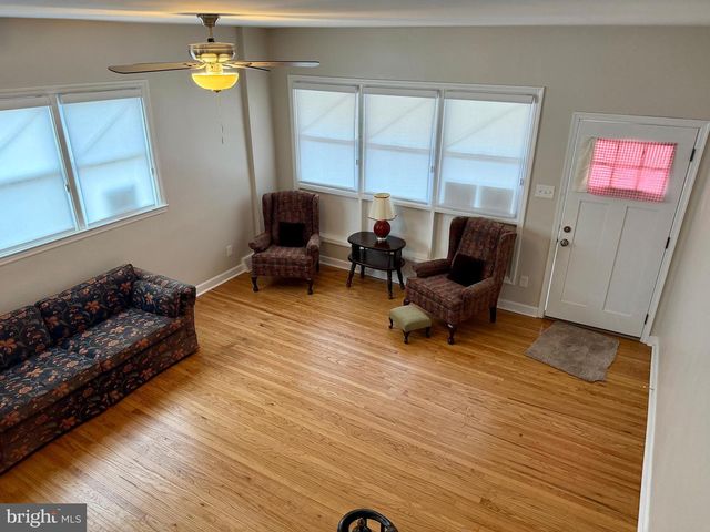 753 E 25TH ST, Chester, PA 19013