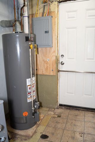 753 E 25TH ST, Chester, PA 19013