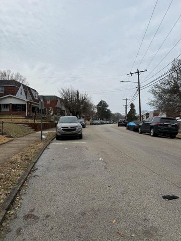 753 E 25TH ST, Chester, PA 19013