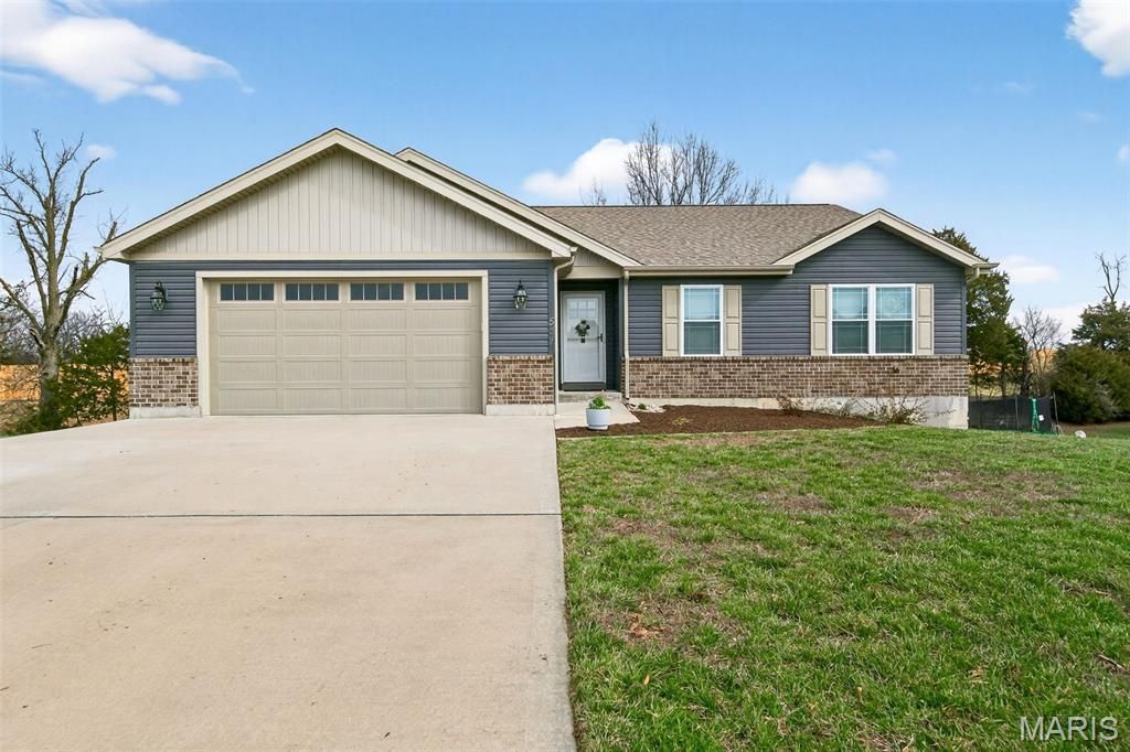 547 Austin Drive, Truesdale, MO 63380