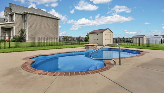 1850 Shield Dr, Clarksville, TN 37043