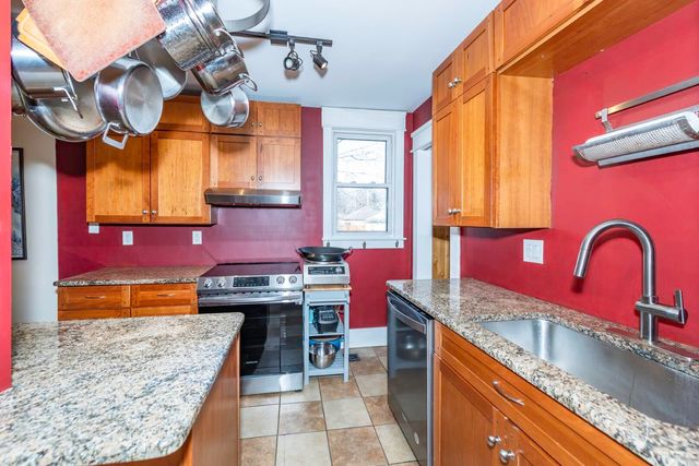 952 Sheridan Street, Ypsilanti, MI 48197