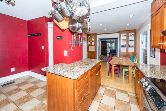 952 Sheridan Street, Ypsilanti, MI 48197