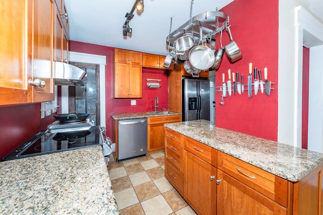 952 Sheridan Street, Ypsilanti, MI 48197