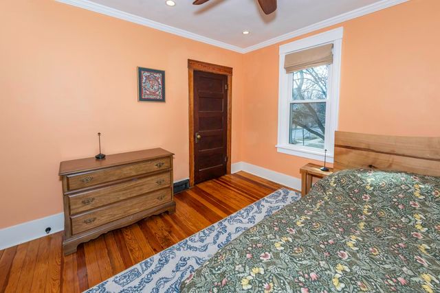 952 Sheridan Street, Ypsilanti, MI 48197