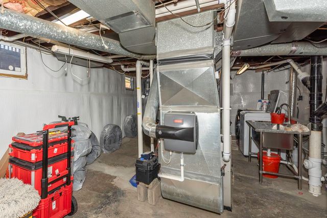 952 Sheridan Street, Ypsilanti, MI 48197