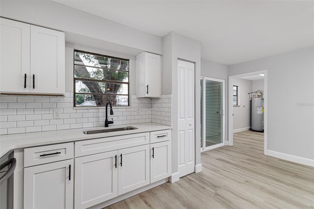 4132 CHOWEN DRIVE, Lakeland, FL 33810