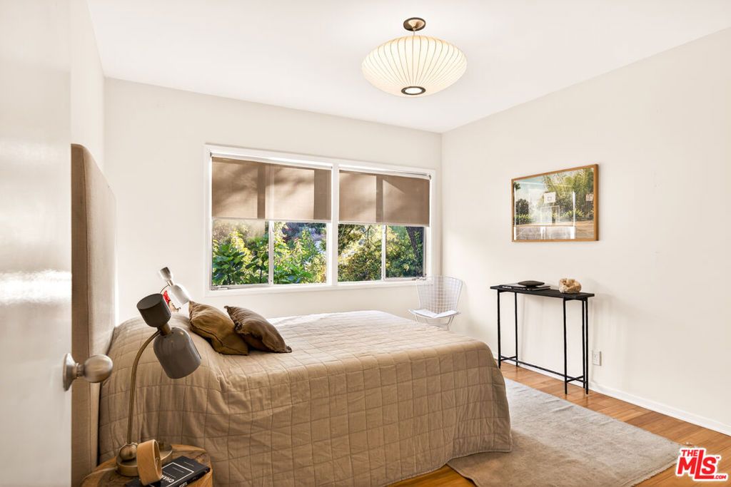 Image 26 of property listing at 1362 Marinette Road, Pacific Palisades, CA 90272