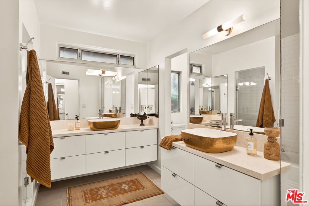 Image 30 of property listing at 1362 Marinette Road, Pacific Palisades, CA 90272