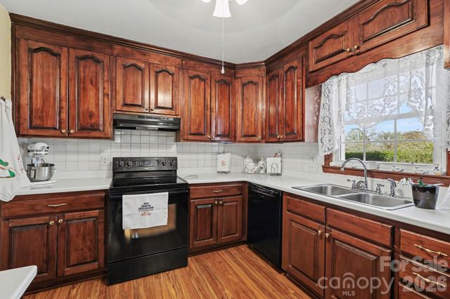 1287 Queensgate Street, Gastonia, NC 28054